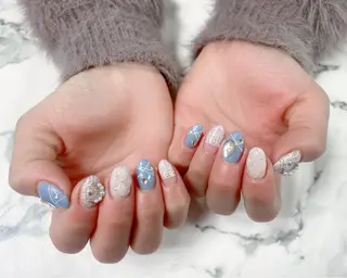 ロング カラー ネイル Q Free nailsのネイルデザイン
