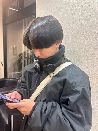 ショート カラー カーリーパーマ/ 透明ｶﾗｰ/MIKUのヘアスタイル