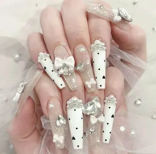 ロング カラー Bling Salonのネイルデザイン