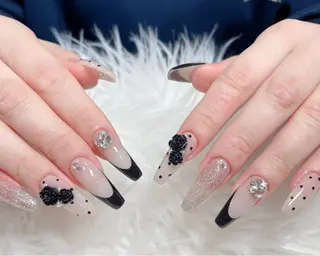 ネイル chiara  長さ出し/パラジェルのネイルデザイン