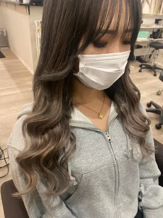 ロング Yurika /グランディールのヘアスタイル