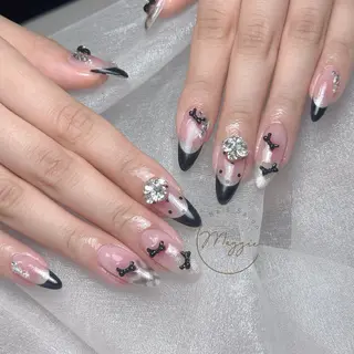 ネイル Maggie Nail🦩のネイルデザイン