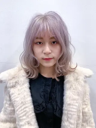 ミディアム カラー マツエク・マツパ THE./ブリーチ 透感カラー/髪質改善のヘアスタイル