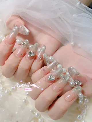 ミディアム Hanaai Salon新大久保店のネイルデザイン