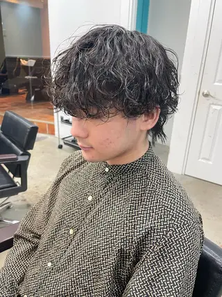 メンズ YUKI 新宿 カット/パーマのヘアスタイル