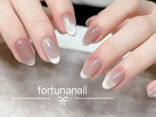 ネイル Nail •Head スパFortunaのネイルデザイン