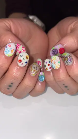 ネイル 👽個性派ネイル🎀 komachiのマツエク・マツパデザイン