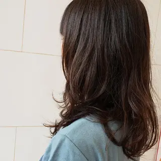 パーマ 中村 真依のヘアスタイル