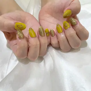 ネイル classic 新横浜所属・山田 暉のネイルデザイン