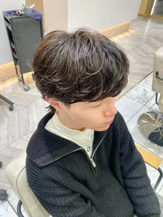 ショート パーマ メンズ 酸スト/フェザー パーマ/三谷海斗のヘアスタイル