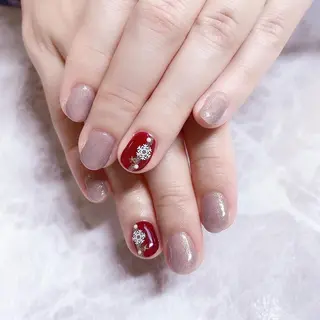 ネイル マジックミラー所属・マジック ミラーのネイルデザイン