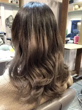 ミディアム セミロング ロング カラー 原宿サロン代表 デザインカラー伊藤卓のヘアスタイル