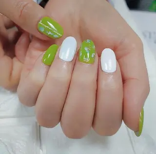 カラー ネイル E·U·B ネイル所属・横浜市中区曙町 E·U·Bネイルのネイルデザイン