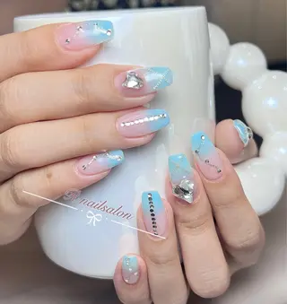 セミロング R NAILSALONのネイルデザイン