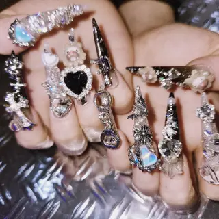 ネイル u   n   o  n a i l 01のネイルデザイン