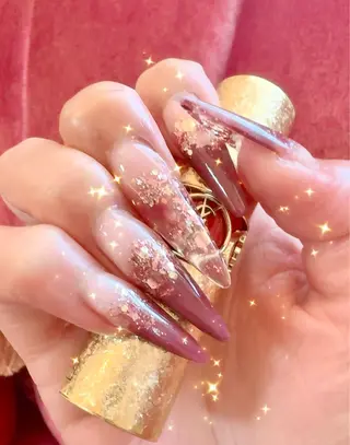 ロング サロンドラフィーユ LAFEUILLEのネイルデザイン