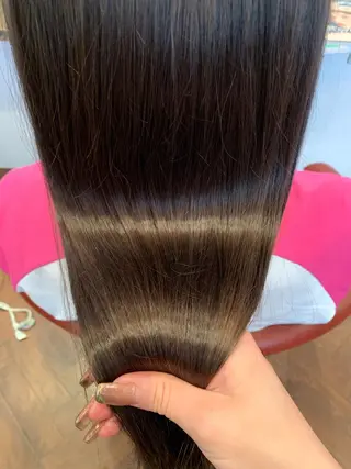 ロング あべ ゆうかのヘアスタイル