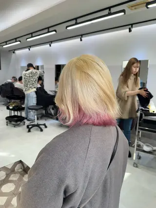 ミディアム カラー ケアブリーチ/エフェ クトブリーチ/天神のヘアスタイル