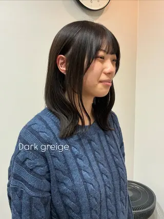 セミロング 柴田真衣 /透明感/ナチュラルのヘアスタイル