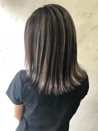 ミディアム カラー Le Lien カジのヘアスタイル