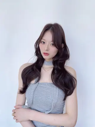 ロング 顔周り/透明感カラー /韓国ヘア/TAKUのヘアスタイル