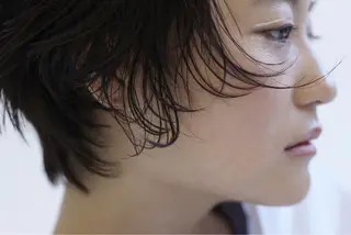 ショート カラー 吉田 翔太のヘアスタイル