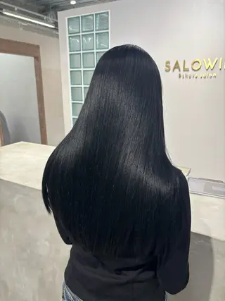 ロング カラー 吉澤 愛心のヘアスタイル