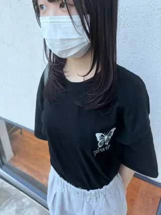 セミロング idea研究学園店所属・艶髪／レイヤーカット 塚越　紗菜のヘアスタイル