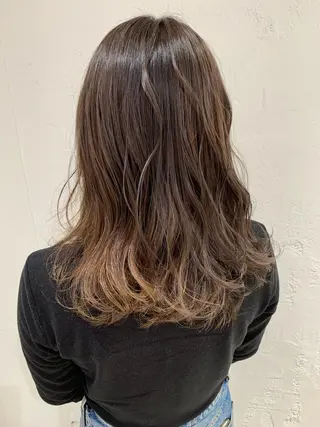 ミディアム カラー 🫧透明感カラー/ ボブ/小笠原汐海🪽のヘアスタイル