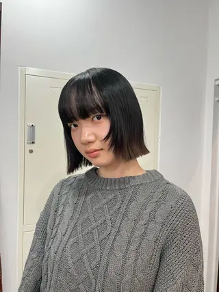 ショート HEW所属・Sanaダブルカラー ✨️パルコ徒歩1分のヘアスタイル