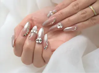 セミロング VANiSH 船本のネイルデザイン