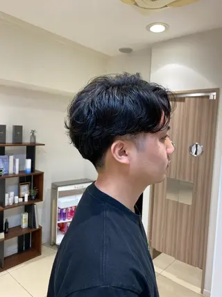 ショート パーマ 透明感カラー/ 松井克樹のヘアスタイル