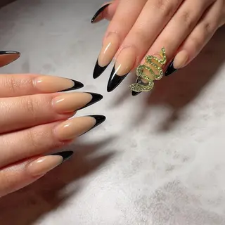 ネイル 知花 梨花のネイルデザイン