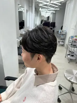 パーマ メンズ 深谷 侑亮のヘアスタイル