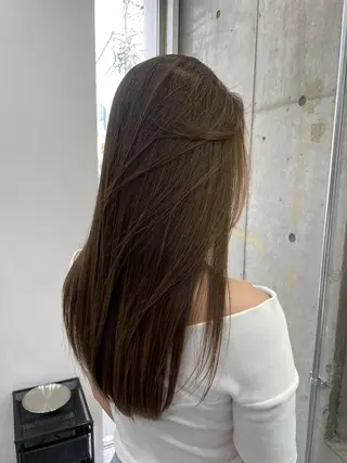 ロング カラー パーマ N° +aero 横浜のヘアスタイル