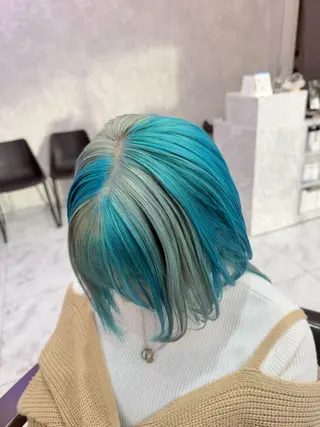 ショート カラー 🌺ハイトーン🌺 矢葺 なぎさ🌺🌺のヘアスタイル