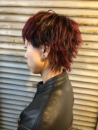 ショート モモセ ユメトのヘアスタイル