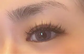 マツエク・マツパ Reveil  Elegance所属・秋田 美穂のマツエク・マツパデザイン