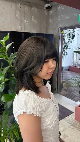 ミディアム カラー yuuna┆ オタク美容師🌈🕒のヘアスタイル