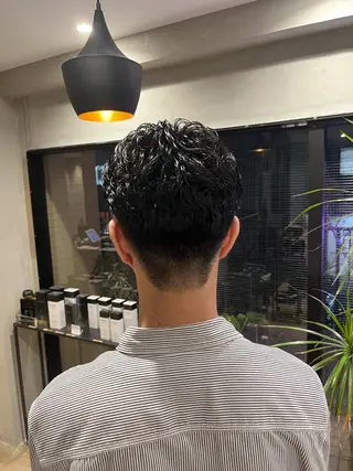 カラー こまつばらみお/レイ ヤー/ダブルカラーのヘアスタイル