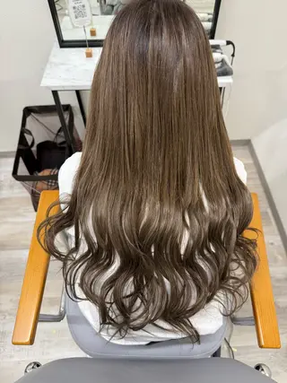 シールエクステ専門サロンSHOWROOM所属・シールエクステ専門店 🦋YAYOI🦋のヘアスタイル