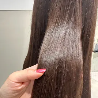 ロング ニシグチ サヨのヘアスタイル