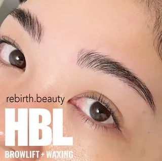 アイブロウ 武田 夏葵のエステ・リラクイメージ