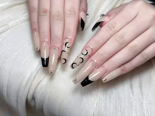 ネイル Lumina _ Harukaのネイルデザイン