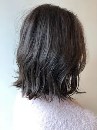 ショート カラー ヘアアレンジ アズール 深谷店のヘアスタイル