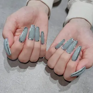 ロング ネイル NEO Beauty Salon所属・𝐍𝐄𝐎 𝐉𝐔𝐑𝐈のネイルデザイン