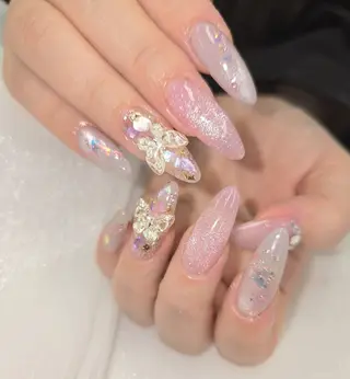 ネイル 河野ちえ (雑誌掲載サロン)のネイルデザイン