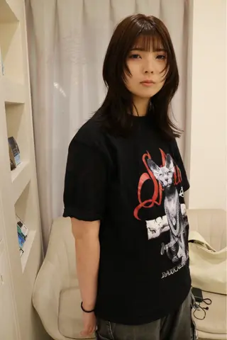 ミディアム カラー 松村 澪里のヘアスタイル