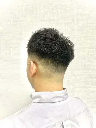 ショート メンズ ゲーマー美容師 KENTOのヘアスタイル