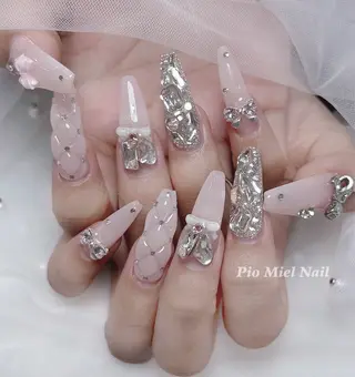 ネイル Pio Mielのネイルデザイン